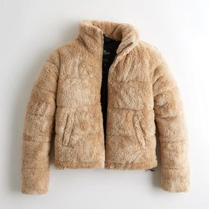 Hollister puffer jacket